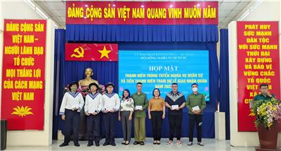 Image: HỌP MẶT THANH NIÊN TRÚNG TUYỂN NVQS VÀ TIỄN THANH NIÊN NHẬP NGŨ THI HÀNH NGHĨA VỤ QUÂN SỰ NĂM 2023